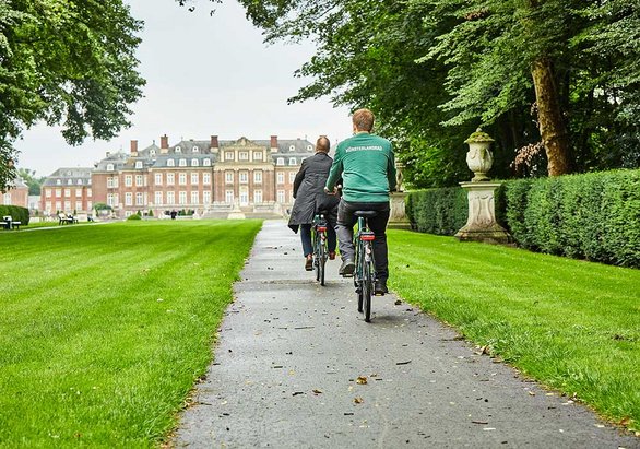 Mit dem Rad zum Schloss